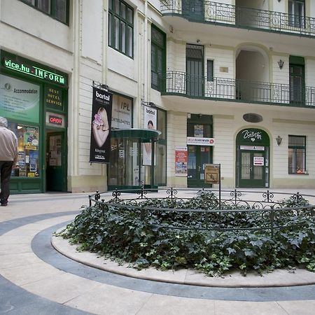 Alice Apartment Budapest Rum bild
