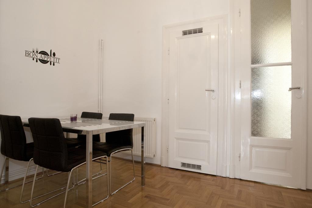 Alice Apartment Budapest Rum bild