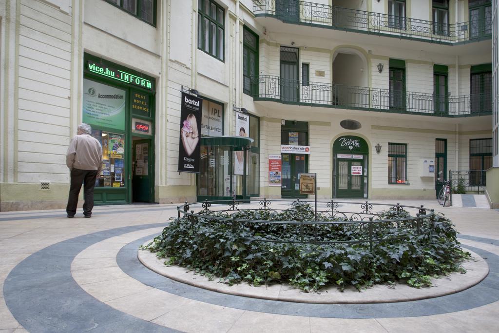 Alice Apartment Budapest Rum bild