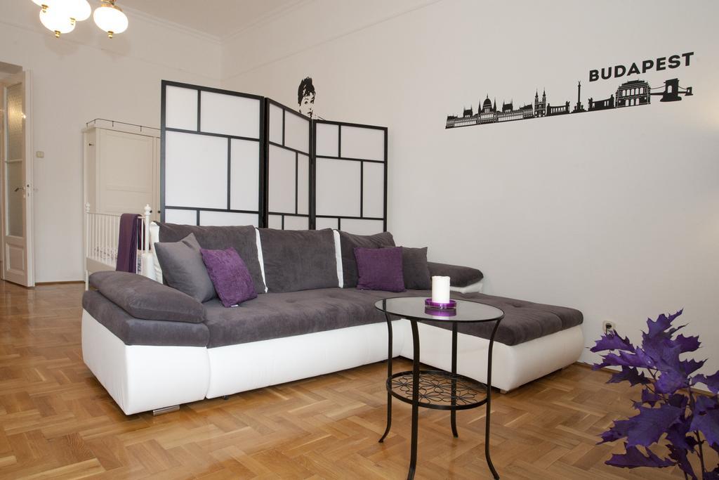 Alice Apartment Budapest Rum bild